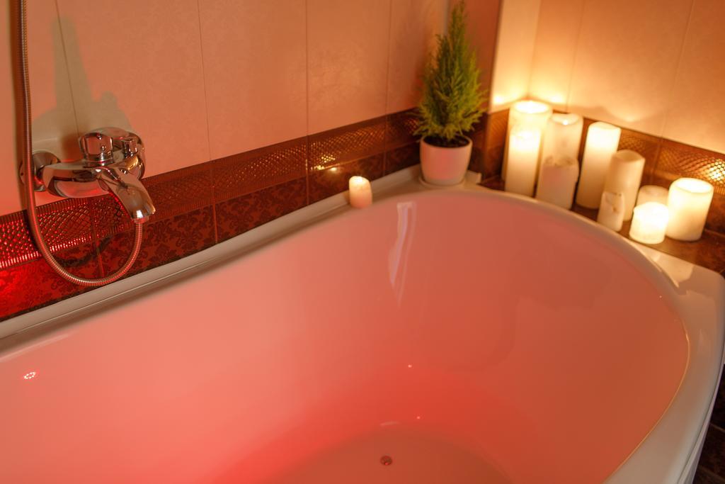 Royal Suite apartment with jacuzzi Soemy Buitenkant foto
